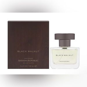 NWOT Banana Republic - Black Walnut Cologne